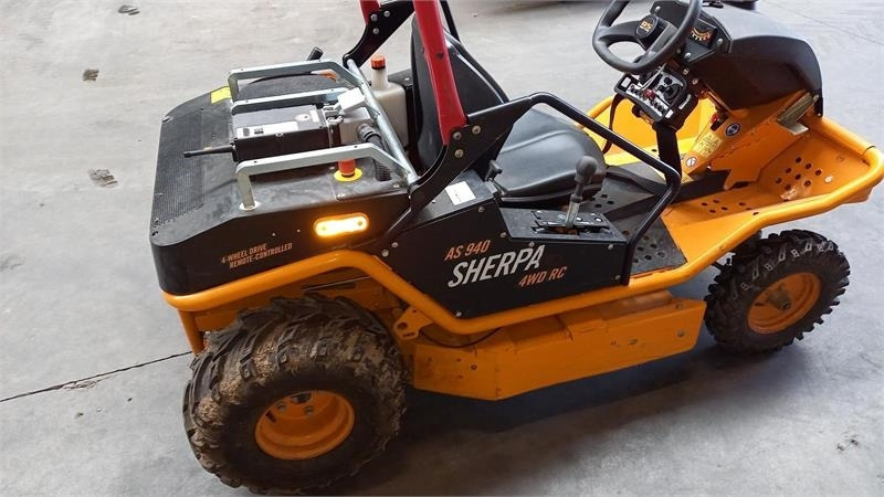 As-Motor 940 Sherpa 4WD RC - Газонокосилка: фото 4 As-Motor 940 Sherpa 4WD RC - Газонокосилка: фото 4