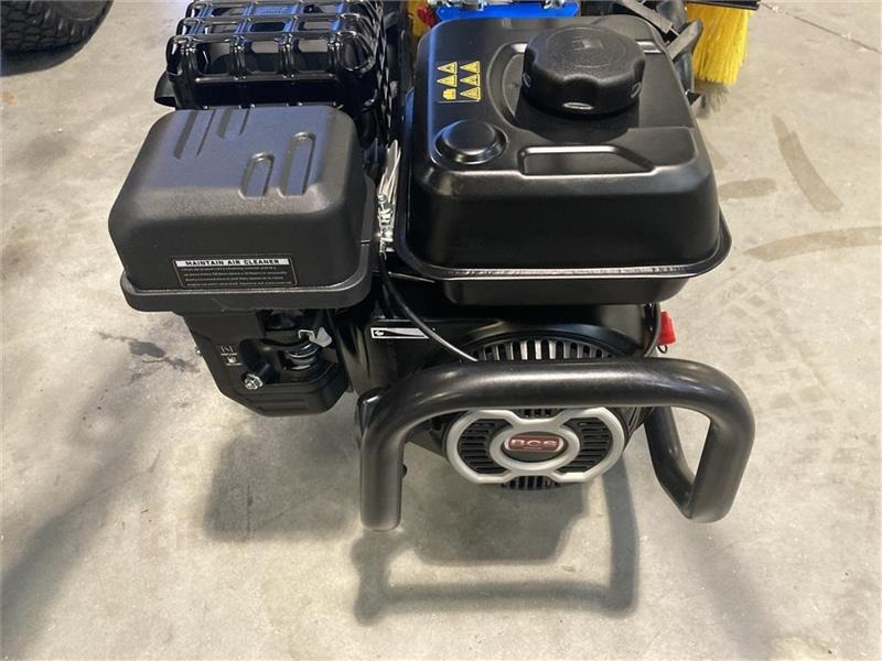 BCS 706 inkl. 80 cm fejemaskine - Коммунальный трактор: фото 5 BCS 706 inkl. 80 cm fejemaskine - Коммунальный трактор: фото 5