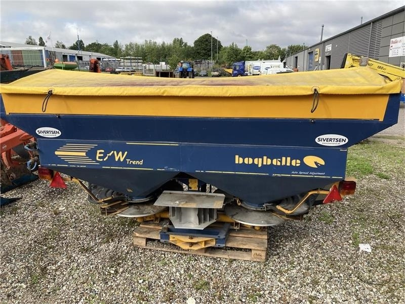 Bogballe EXW Trend m/vejeceller elektrisk kantspredning - Разбрасыватель удобрений: фото 1 Bogballe EXW Trend m/vejeceller elektrisk kantspredning - Разбрасыватель удобрений: фото 1