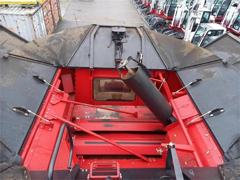 Зерноуборочный комбайн Case IH Axial Flow 9240: фото 16