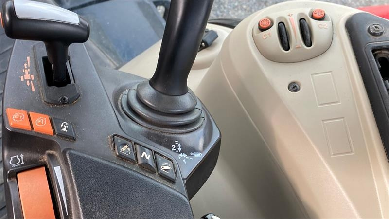 Massey Ferguson 7718S Dyna 6 Efficient inkl. FL4327 Frontlæsser  - Трактор: фото 4 Massey Ferguson 7718S Dyna 6 Efficient inkl. FL4327 Frontlæsser  - Трактор: фото 4