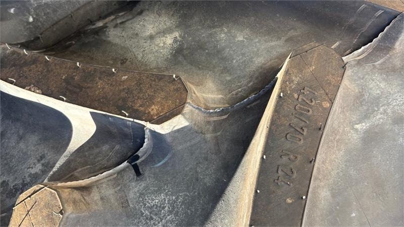 Mitas 420/70-24 - Шина для Коммунальной и специальной техники: фото 3 Mitas 420/70-24 - Шина для Коммунальной и специальной техники: фото 3