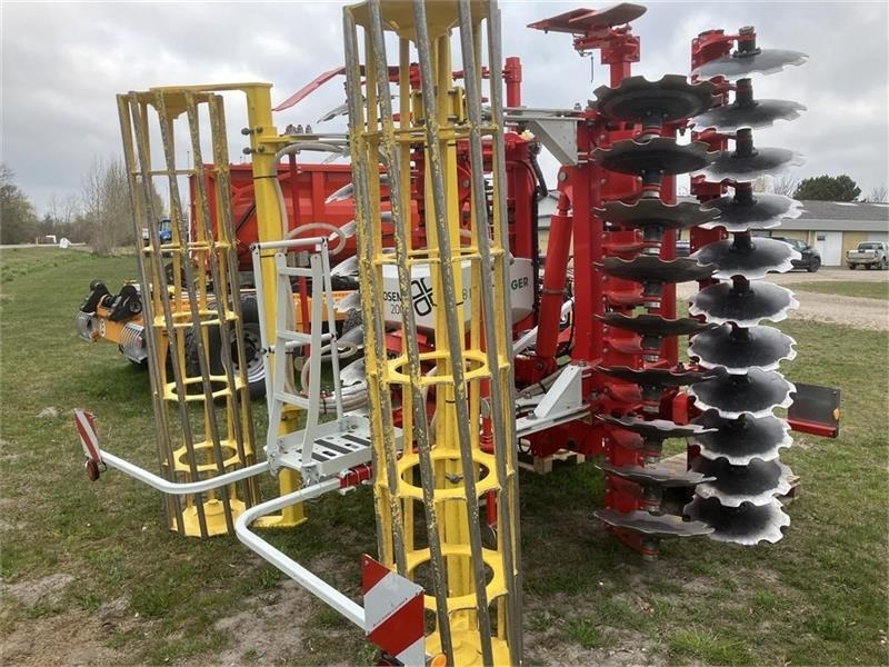 Pöttinger Terradisc 5001K med Tegosem 200 frøsåmaskine - Дисковая борона: фото 4 Pöttinger Terradisc 5001K med Tegosem 200 frøsåmaskine - Дисковая борона: фото 4
