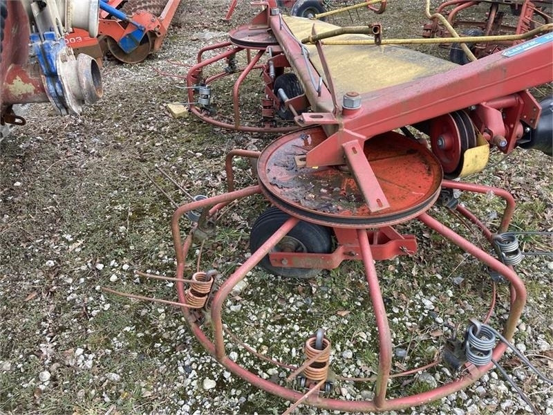 Scan-Rake SR 400 - Сеноворошилка: фото 3 Scan-Rake SR 400 - Сеноворошилка: фото 3