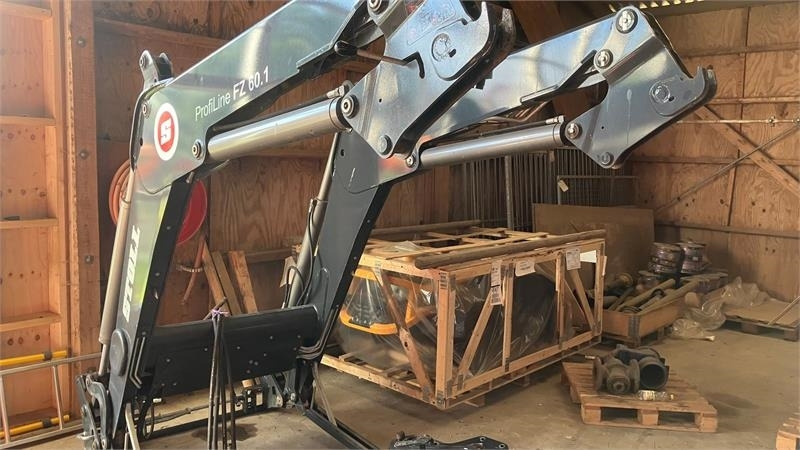 Stoll FZ 60,1 3 ventil og dæmpning Med beslag for NH T7. - Фронтальный погрузчик для трактора: фото 1 Stoll FZ 60,1 3 ventil og dæmpning Med beslag for NH T7. - Фронтальный погрузчик для трактора: фото 1