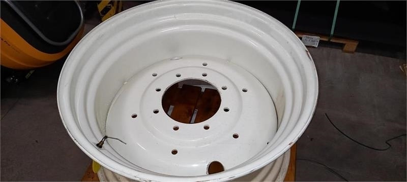 Titan Svejste fælge............ 15x30 - Колесный диск для Сельскохозяйственной техники: фото 1 Titan Svejste fælge............ 15x30 - Колесный диск для Сельскохозяйственной техники: фото 1