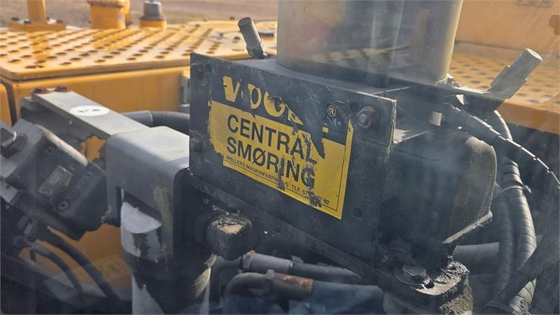 Volvo EC210 BLC  - Гусеничный экскаватор: фото 5 Volvo EC210 BLC  - Гусеничный экскаватор: фото 5