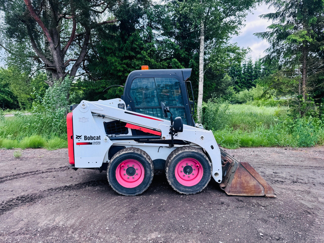 BOBCAT S450 - Мини-погрузчик с бортовым поворотом: фото 5 BOBCAT S450 - Мини-погрузчик с бортовым поворотом: фото 5