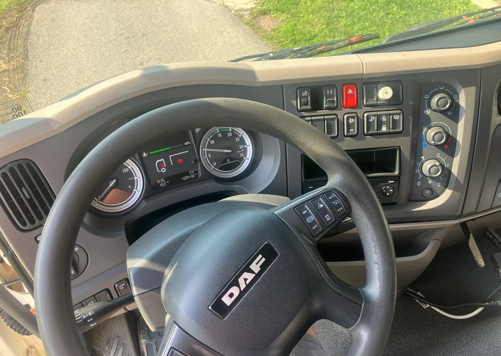 DAF DAF LF 180 kurierka kontener 18 palet - Грузовик с закрытым кузовом: фото 3 DAF DAF LF 180 kurierka kontener 18 palet - Грузовик с закрытым кузовом: фото 3