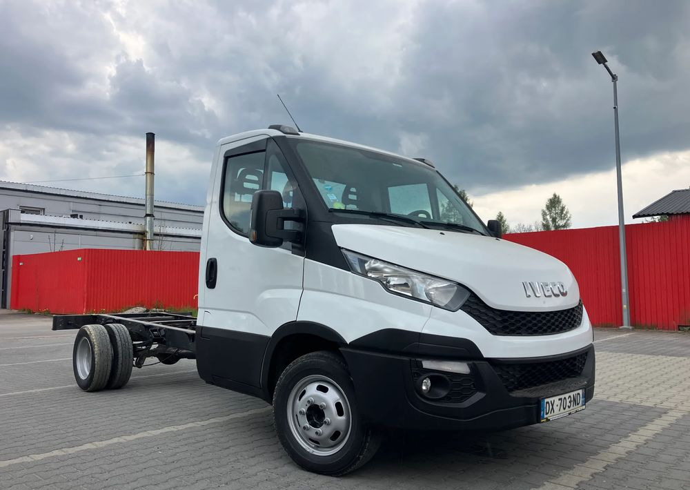 Iveco DAILY 35C13 ramo do zabudowy kiper wywrotka - Грузовик-шасси: фото 2 Iveco DAILY 35C13 ramo do zabudowy kiper wywrotka - Грузовик-шасси: фото 2