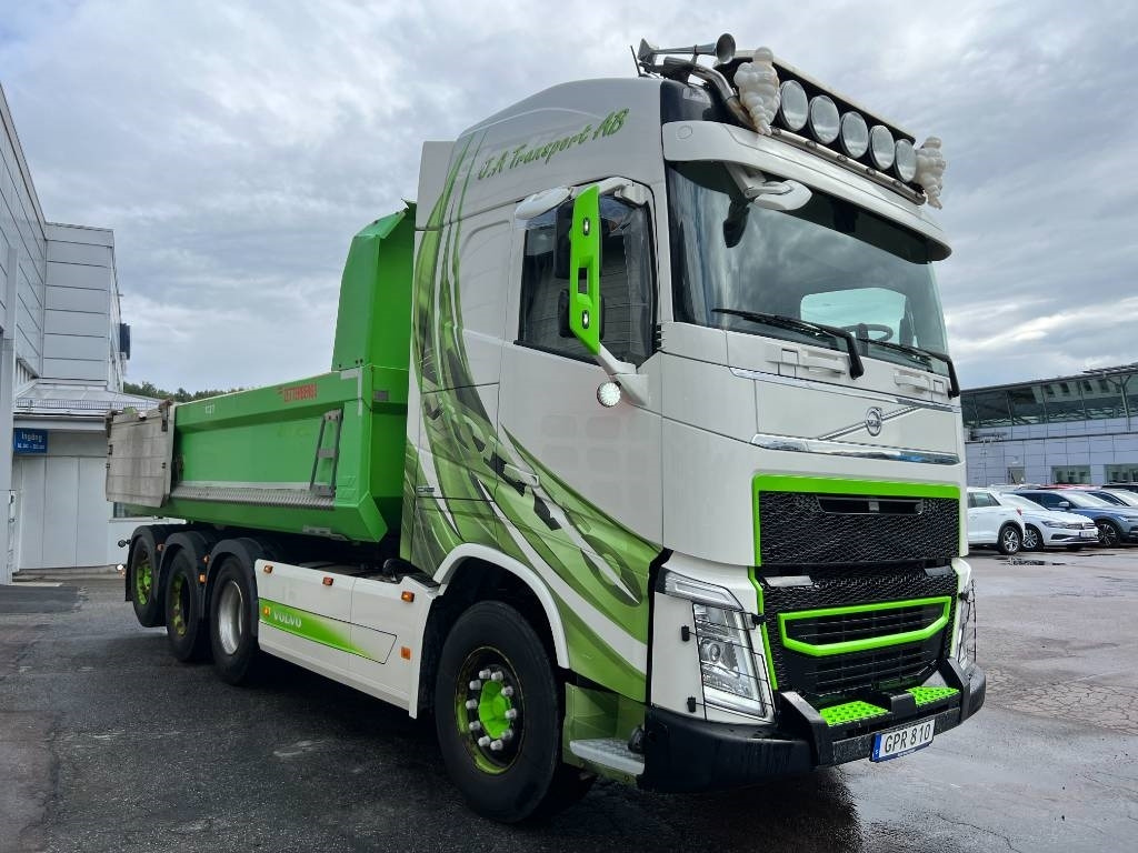 Volvo FH 8*4 - Самосвал: фото 2 Volvo FH 8*4 - Самосвал: фото 2
