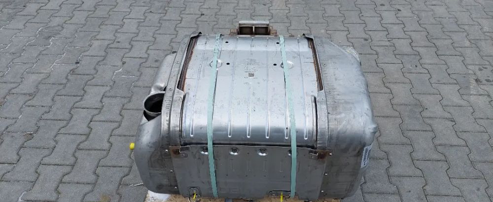 IVECO EUROCARGO EURO 6 KATALIZATOR TŁUMIK NOWY 5801833244 - Катализатор для Грузовиков: фото 5 IVECO EUROCARGO EURO 6 KATALIZATOR TŁUMIK NOWY 5801833244 - Катализатор для Грузовиков: фото 5