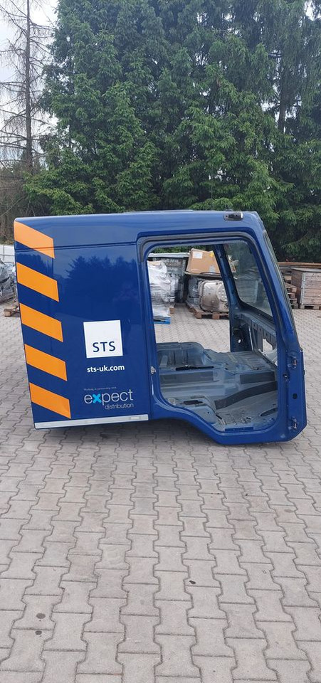 KABINA  VOLVO FL 2022R - Кабина для Грузовиков: фото 4 KABINA  VOLVO FL 2022R - Кабина для Грузовиков: фото 4