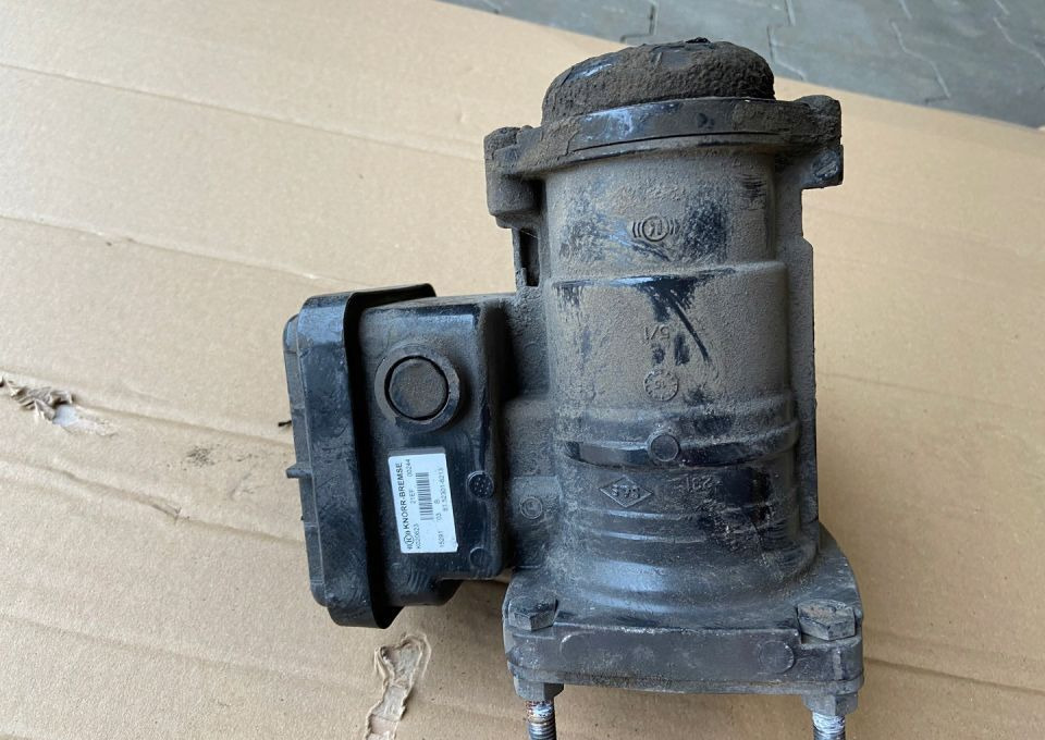 Modulator hamulcowy Europa EBS MAN TGX TGS euro 6 - Детали тормозной системы для Грузовиков: фото 1 Modulator hamulcowy Europa EBS MAN TGX TGS euro 6 - Детали тормозной системы для Грузовиков: фото 1