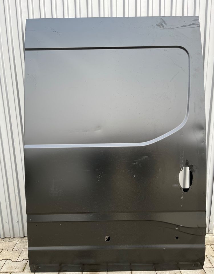 NOWE drzwi boczne Iveco Daily przesuwne - Кузов и экстерьер для Коммерческих автомобилей: фото 1 NOWE drzwi boczne Iveco Daily przesuwne - Кузов и экстерьер для Коммерческих автомобилей: фото 1