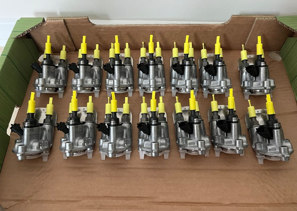 NOWY moduł dozujący Adblue Bosch 0444043073 wtrysk mocznika - Бак для AdBlue для Сельскохозяйственной техники: фото 1 NOWY moduł dozujący Adblue Bosch 0444043073 wtrysk mocznika - Бак для AdBlue для Сельскохозяйственной техники: фото 1