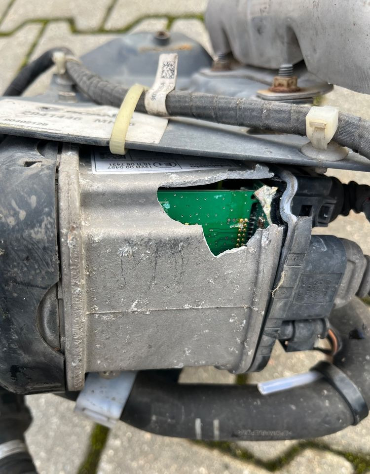 Ogrzewanie postojowe Scania R S eberspacher kompletne NGR NGS 2941446 - Отопление/ Вентиляция для Грузовиков: фото 5 Ogrzewanie postojowe Scania R S eberspacher kompletne NGR NGS 2941446 - Отопление/ Вентиляция для Грузовиков: фото 5