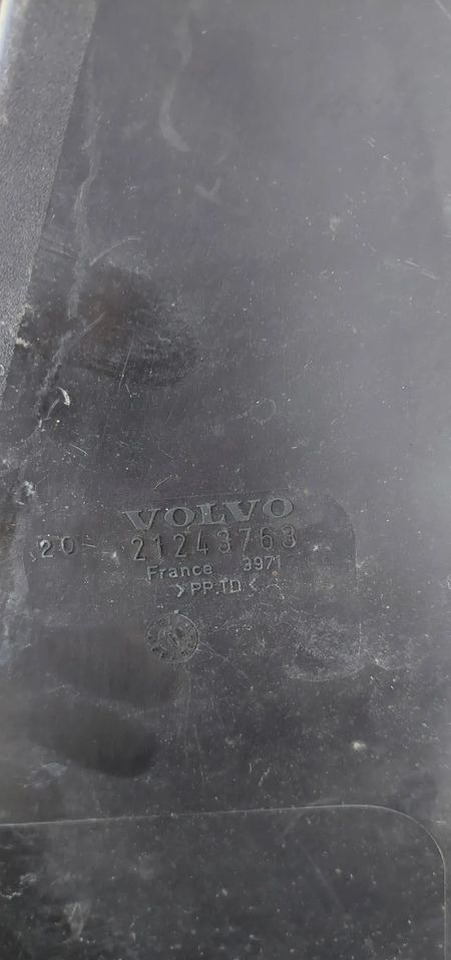 VOLVO FM4 KOMIN FILTR POWIETRZA 21243763 - Воздушный фильтр для Грузовиков: фото 2 VOLVO FM4 KOMIN FILTR POWIETRZA 21243763 - Воздушный фильтр для Грузовиков: фото 2