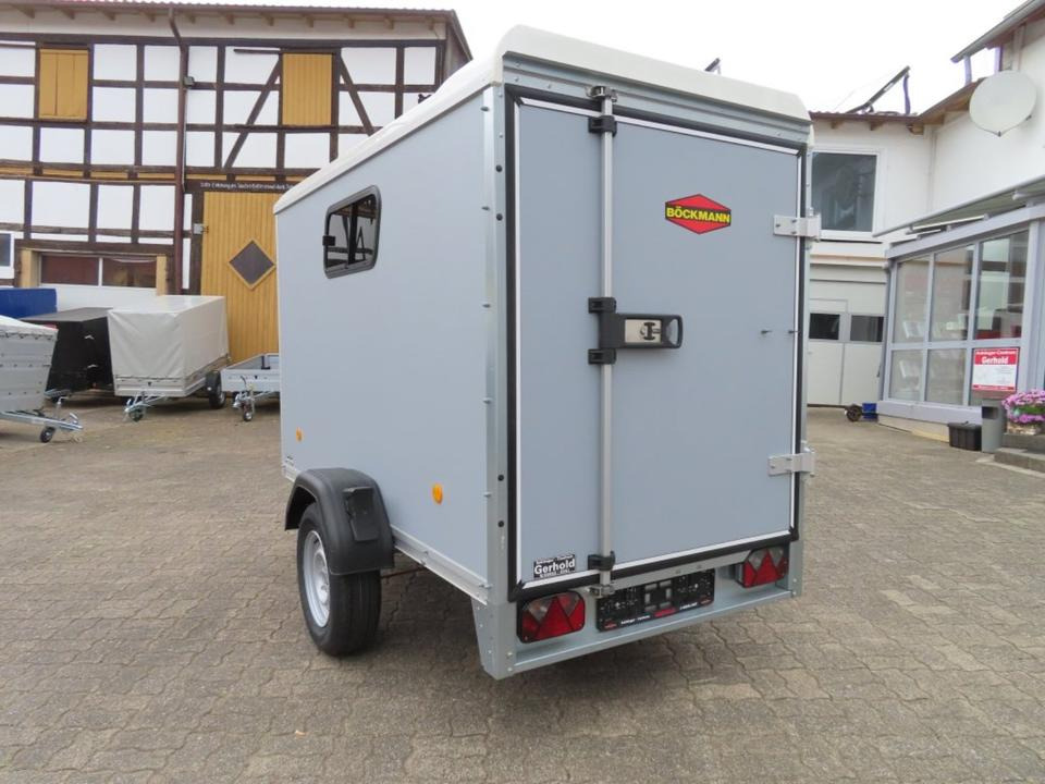 Böckmann KT 2513/135 PKW-Anhänger Kofferanhänger Fenster 100km/h - Прицеп-фургон: фото 3 Böckmann KT 2513/135 PKW-Anhänger Kofferanhänger Fenster 100km/h - Прицеп-фургон: фото 3
