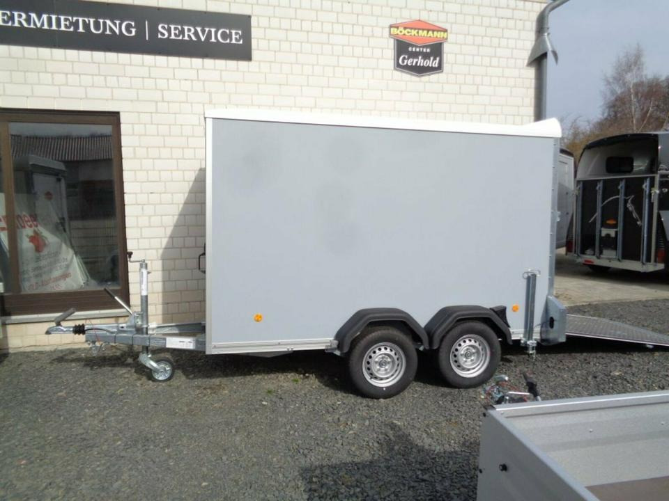 Böckmann PKW-Anhänger, KT3015/20 M-F, Auffahrrampe, 2,0 to. - Прицеп-фургон: фото 4 Böckmann PKW-Anhänger, KT3015/20 M-F, Auffahrrampe, 2,0 to. - Прицеп-фургон: фото 4