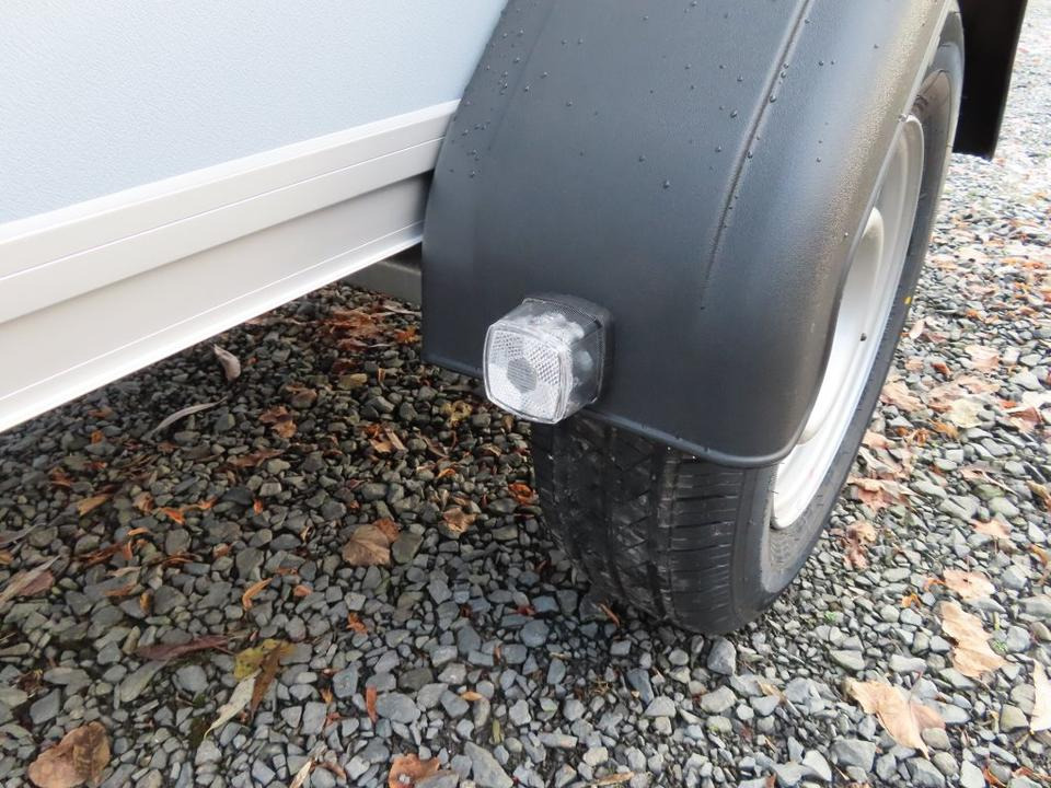 Böckmann PKW-Anhänger Kofferanhänger 750kg, - Прицеп для легкового автомобиля: фото 5 Böckmann PKW-Anhänger Kofferanhänger 750kg, - Прицеп для легкового автомобиля: фото 5