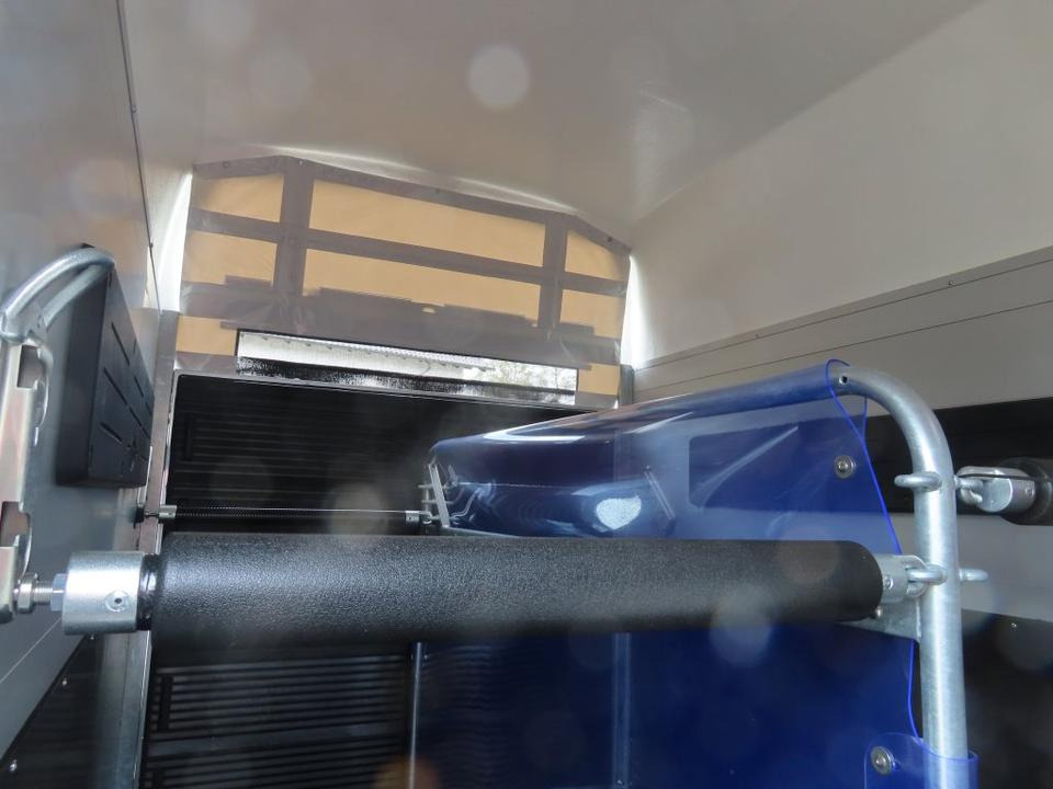 Прицеп-коневоз Böckmann Pferdeanhänger der neue Big Champion E, WCF, Sattelkam.: фото 15 Прицеп-коневоз Böckmann Pferdeanhänger der neue Big Champion E, WCF, Sattelkam.: фото 15