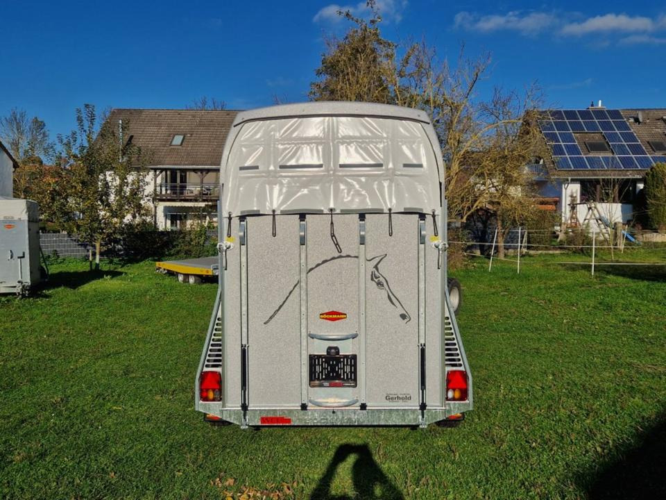 Pferdeanhänger Böckmann, Master, WCF, Aluräder, Sattelk.100 Km - Прицеп-коневоз: фото 4 Pferdeanhänger Böckmann, Master, WCF, Aluräder, Sattelk.100 Km - Прицеп-коневоз: фото 4