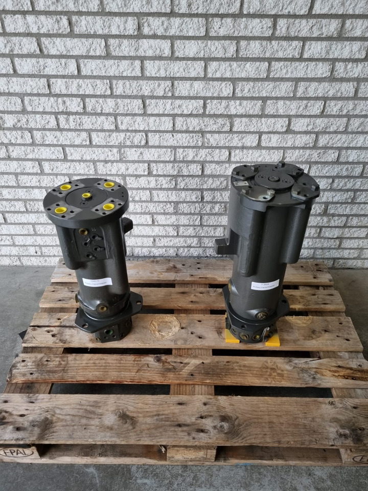 SENNEBOGEN Rotary union / Centrale doorvoer 113604 / 034570 - Гидравлика для Перегружателей: фото 2 SENNEBOGEN Rotary union / Centrale doorvoer 113604 / 034570 - Гидравлика для Перегружателей: фото 2