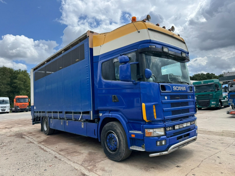 Scania 124 - 420 Topline (MANUAL GEARBOX / BOITE MANUELLE / RETARDER / PERFECT) - Грузовик для перевозки животных: фото 3 Scania 124 - 420 Topline (MANUAL GEARBOX / BOITE MANUELLE / RETARDER / PERFECT) - Грузовик для перевозки животных: фото 3