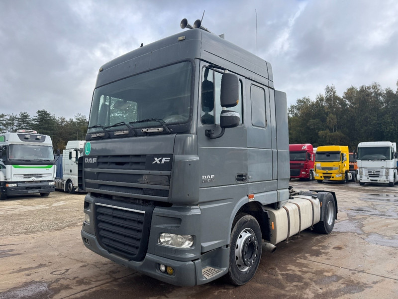DAF 105 XF 460 Space Cab (MANUAL GEARBOX / BOITE MANUELLE) - Тягач: фото 1 DAF 105 XF 460 Space Cab (MANUAL GEARBOX / BOITE MANUELLE) - Тягач: фото 1