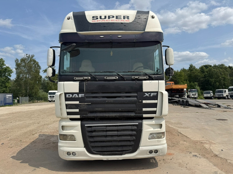 DAF 105 XF 460 Super Space Cab (MANUAL GEARBOX / BOITE MANUELLE) - Тягач: фото 2 DAF 105 XF 460 Super Space Cab (MANUAL GEARBOX / BOITE MANUELLE) - Тягач: фото 2