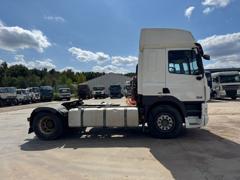 DAF 85 CF 460 Space Cab (PERFECT CONDITION / PARFAIT ETAT) - Тягач: фото 4 DAF 85 CF 460 Space Cab (PERFECT CONDITION / PARFAIT ETAT) - Тягач: фото 4