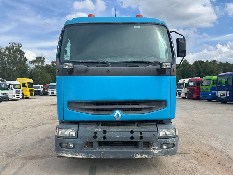 Renault Premium 400 (POMPE MANUELLE & BOITE MANUELLE / MANUAL PUMP & MANUAL GEARBOX) - Тягач: фото 4 Renault Premium 400 (POMPE MANUELLE & BOITE MANUELLE / MANUAL PUMP & MANUAL GEARBOX) - Тягач: фото 4