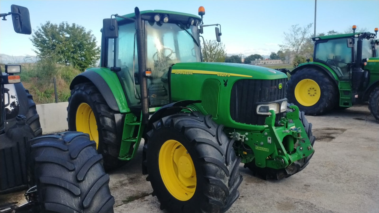JOHN DEERE 6920 S - Трактор: фото 4 JOHN DEERE 6920 S - Трактор: фото 4