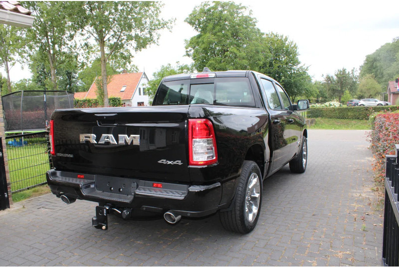 Dodge Ram Pick Up 1500 V8 Bighorn - Легковой автомобиль: фото 5 Dodge Ram Pick Up 1500 V8 Bighorn - Легковой автомобиль: фото 5