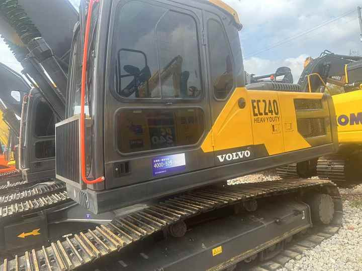 High Quality volvo EC240 Construction Machinery Low Hours 21ton Used volvo Excavator for Sale - Гусеничный экскаватор: фото 3 High Quality volvo EC240 Construction Machinery Low Hours 21ton Used volvo Excavator for Sale - Гусеничный экскаватор: фото 3