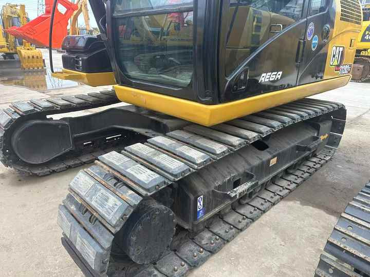 Low Working Time CAT 312D2 Excavator Caterpillar Used 15ton Cat312D2 No Reviews yet - Гусеничный экскаватор: фото 4 Low Working Time CAT 312D2 Excavator Caterpillar Used 15ton Cat312D2 No Reviews yet - Гусеничный экскаватор: фото 4