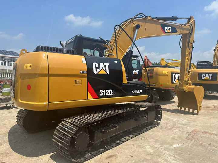 Low Working Time CAT 312D2 Excavator Caterpillar Used 15ton Cat312D2 No Reviews yet - Гусеничный экскаватор: фото 5 Low Working Time CAT 312D2 Excavator Caterpillar Used 15ton Cat312D2 No Reviews yet - Гусеничный экскаватор: фото 5