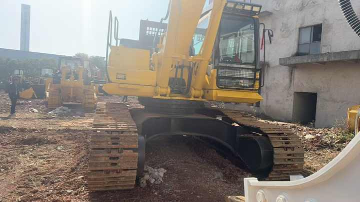 Middle Size Good Condition Used komatsu Pc400-7 Excavator Used komatsu Pc400-7 Excavator in China for Sale - Экскаватор: фото 5 Middle Size Good Condition Used komatsu Pc400-7 Excavator Used komatsu Pc400-7 Excavator in China for Sale - Экскаватор: фото 5