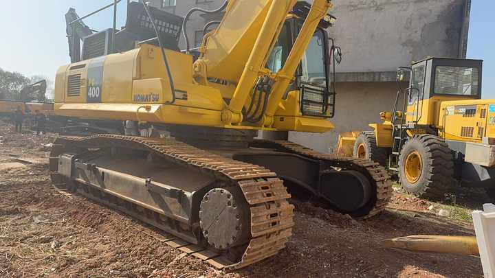 Middle Size Good Condition Used komatsu Pc400-7 Excavator Used komatsu Pc400-7 Excavator in China for Sale - Экскаватор: фото 4 Middle Size Good Condition Used komatsu Pc400-7 Excavator Used komatsu Pc400-7 Excavator in China for Sale - Экскаватор: фото 4