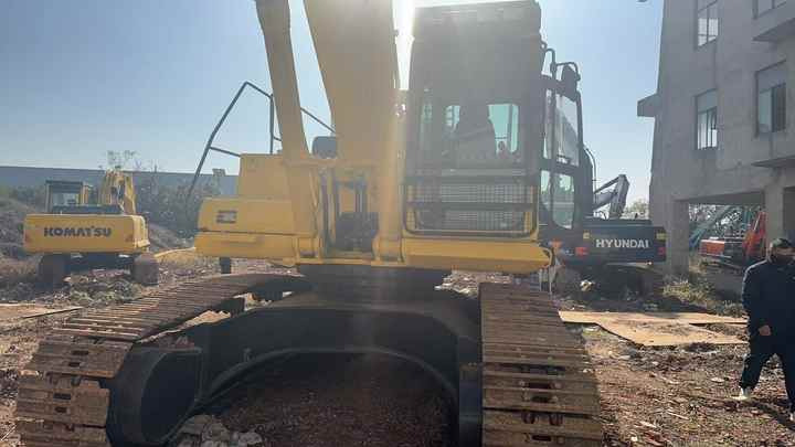 Middle Size Good Condition Used komatsu Pc400-7 Excavator Used komatsu Pc400-7 Excavator in China for Sale - Экскаватор: фото 2 Middle Size Good Condition Used komatsu Pc400-7 Excavator Used komatsu Pc400-7 Excavator in China for Sale - Экскаватор: фото 2