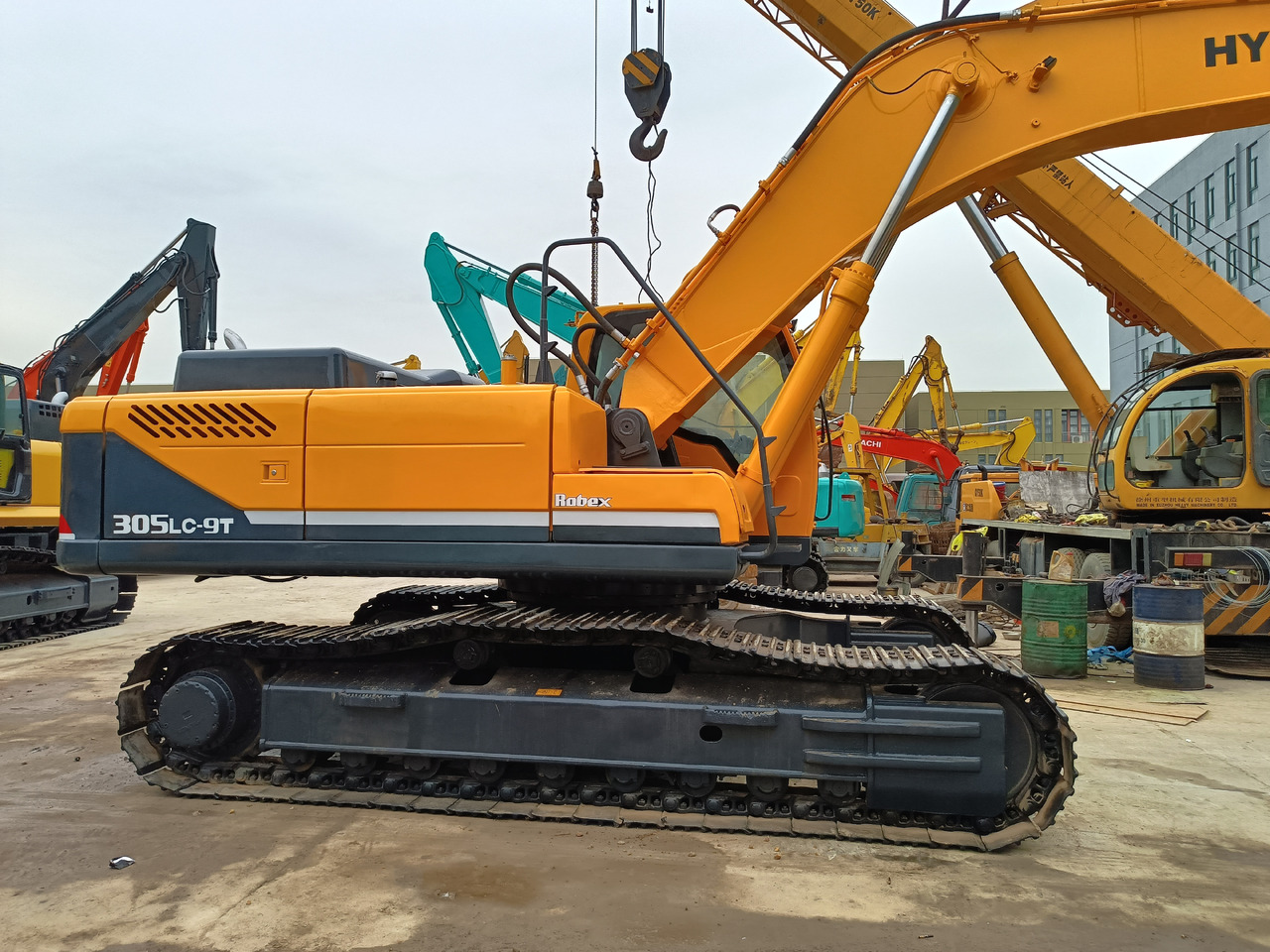 Строительная техника HYUNDAI 305-9t [ Copy ]: фото 6