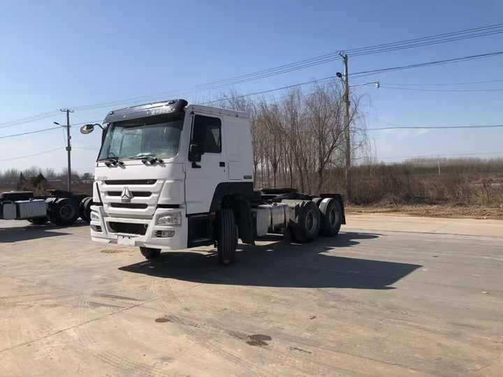 Used HOWO Truck Head Semi-trailer Head Trailer Head - Тягач: фото 5 Used HOWO Truck Head Semi-trailer Head Trailer Head - Тягач: фото 5