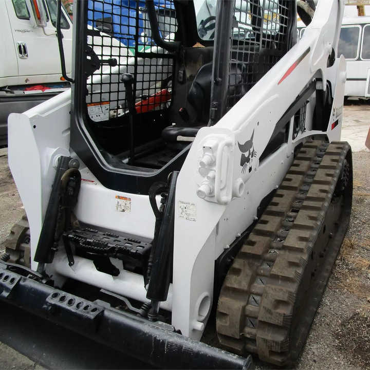Used Bobcat T590 Used Skid Steer Loader with Good Condition for Sale S160 S185 S300 S330 T590 3T 4T 5T 2T - Мини-погрузчик с бортовым поворотом: фото 1 Used Bobcat T590 Used Skid Steer Loader with Good Condition for Sale S160 S185 S300 S330 T590 3T 4T 5T 2T - Мини-погрузчик с бортовым поворотом: фото 1