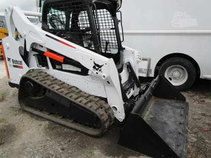 Used Bobcat T590 Used Skid Steer Loader with Good Condition for Sale S160 S185 S300 S330 T590 3T 4T 5T 2T - Мини-погрузчик с бортовым поворотом: фото 2 Used Bobcat T590 Used Skid Steer Loader with Good Condition for Sale S160 S185 S300 S330 T590 3T 4T 5T 2T - Мини-погрузчик с бортовым поворотом: фото 2