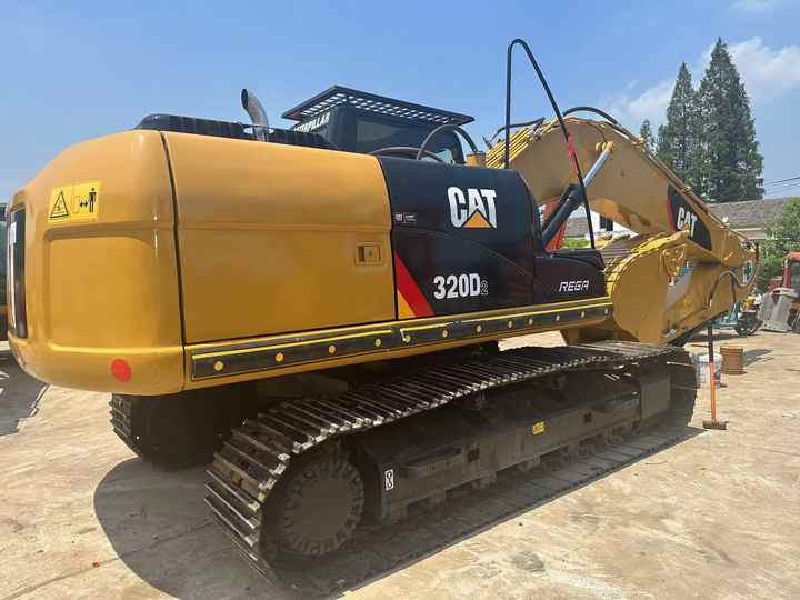 Used Caterpillar Excavators 320D Good Condition Used Excavators for Sale Second Hand Machine CAT Caterpillar 320D Excavadoras - Экскаватор: фото 2 Used Caterpillar Excavators 320D Good Condition Used Excavators for Sale Second Hand Machine CAT Caterpillar 320D Excavadoras - Экскаватор: фото 2