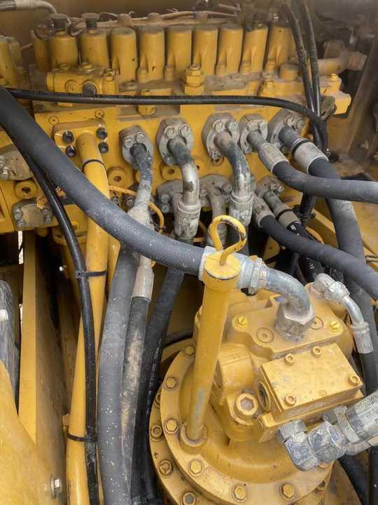 Used Digger CAT 320 Construction Machinery Construction Digger Used CAT 320 Cheap Excavator - Гусеничный экскаватор: фото 3 Used Digger CAT 320 Construction Machinery Construction Digger Used CAT 320 Cheap Excavator - Гусеничный экскаватор: фото 3