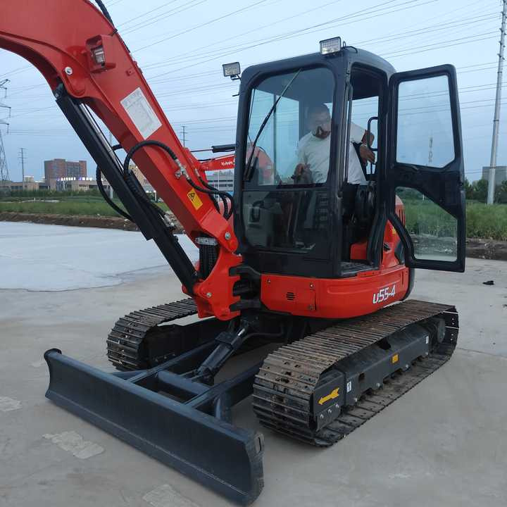 Used Kubota U55-4 Hydraulic Excavator | Ideal for Mining & Road Projects | Global Export Available - Гусеничный экскаватор: фото 3 Used Kubota U55-4 Hydraulic Excavator | Ideal for Mining & Road Projects | Global Export Available - Гусеничный экскаватор: фото 3