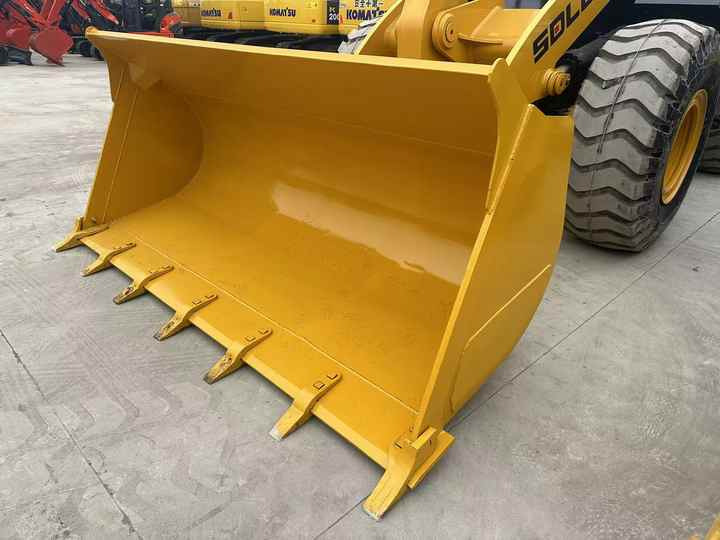 Used SDLG955F New Model Wheel Loader Second Hand Machine Popular Brand Sdlg Hydraulic Machinery - Колёсный погрузчик: фото 5 Used SDLG955F New Model Wheel Loader Second Hand Machine Popular Brand Sdlg Hydraulic Machinery - Колёсный погрузчик: фото 5