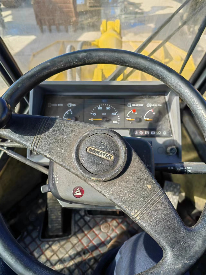 Колёсный погрузчик komatsu wa320-3: фото 16